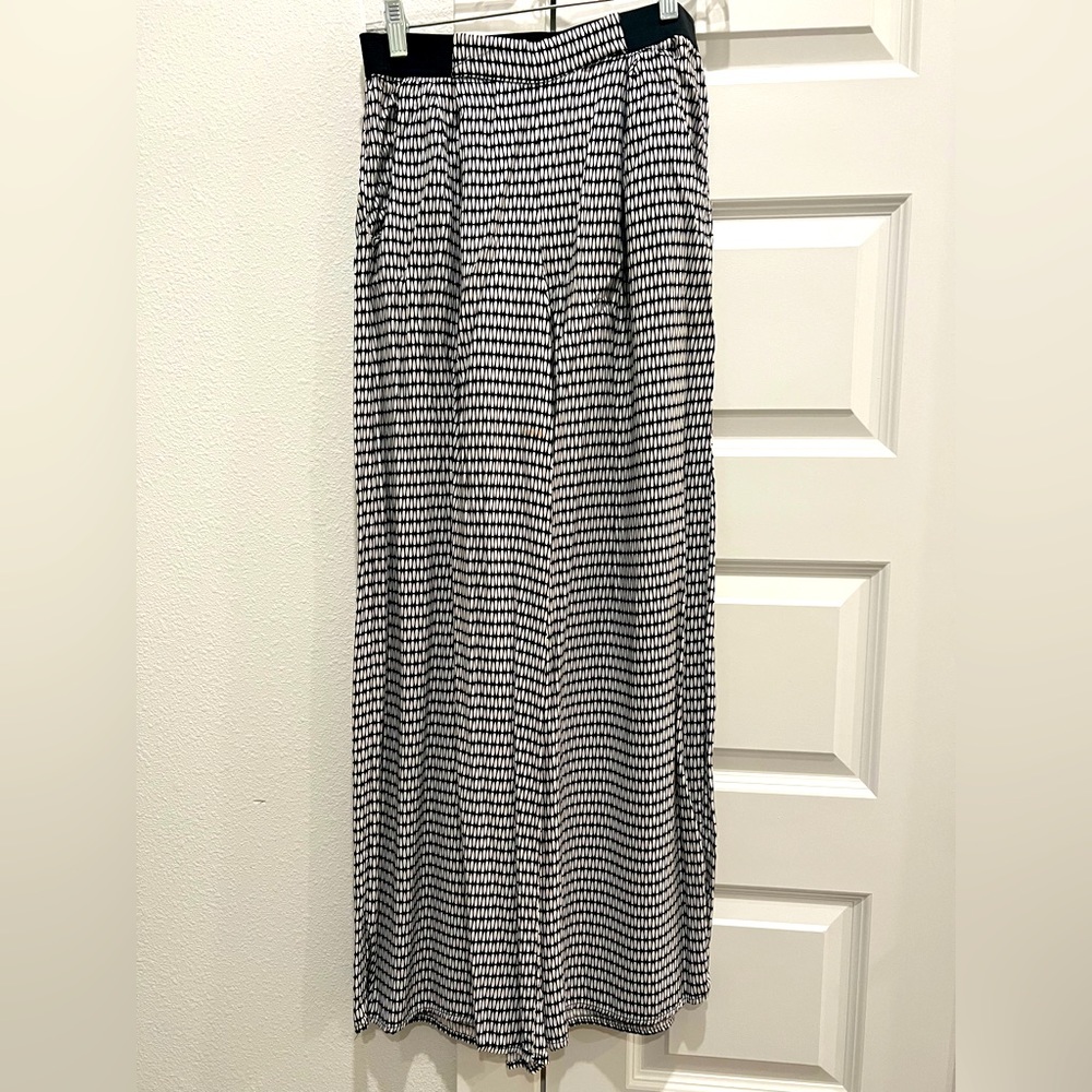 Printed wide leg pant
